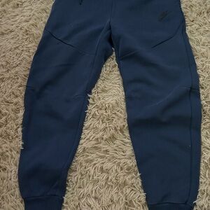 Men’s Nike Tech Joggers 2 PAIR